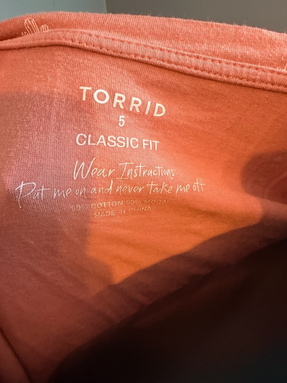 torrid Coral V-Neck Short Sleeve Tee with cactus Motif - Picture 3 of 4